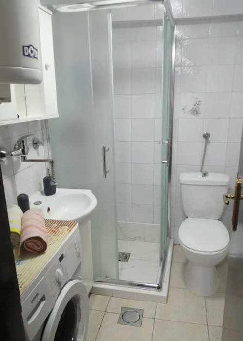 Дава се под наем Едностаен апартамент в Пловдив, Захарна фабрика - 40 кв.м за 198.9 € - Снимка #3