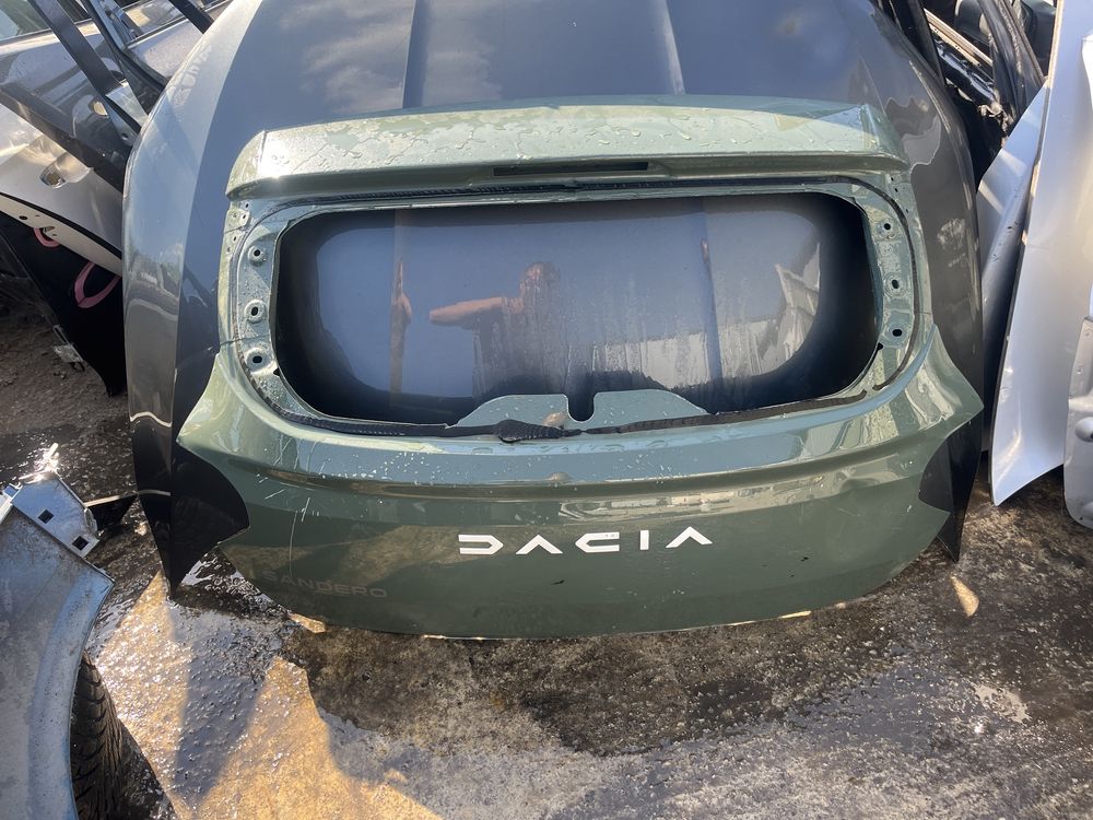 Капак/багажник Dacia Sandero Stepway 2023г