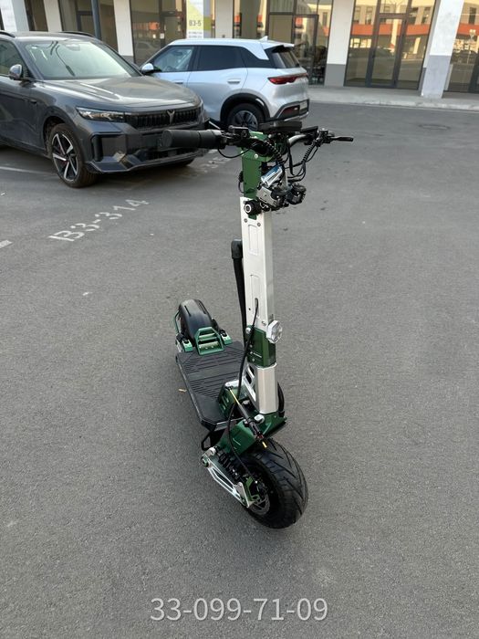 Электросамокат TANK dual motor 3200W, 60V, скорость до 100 км/ч