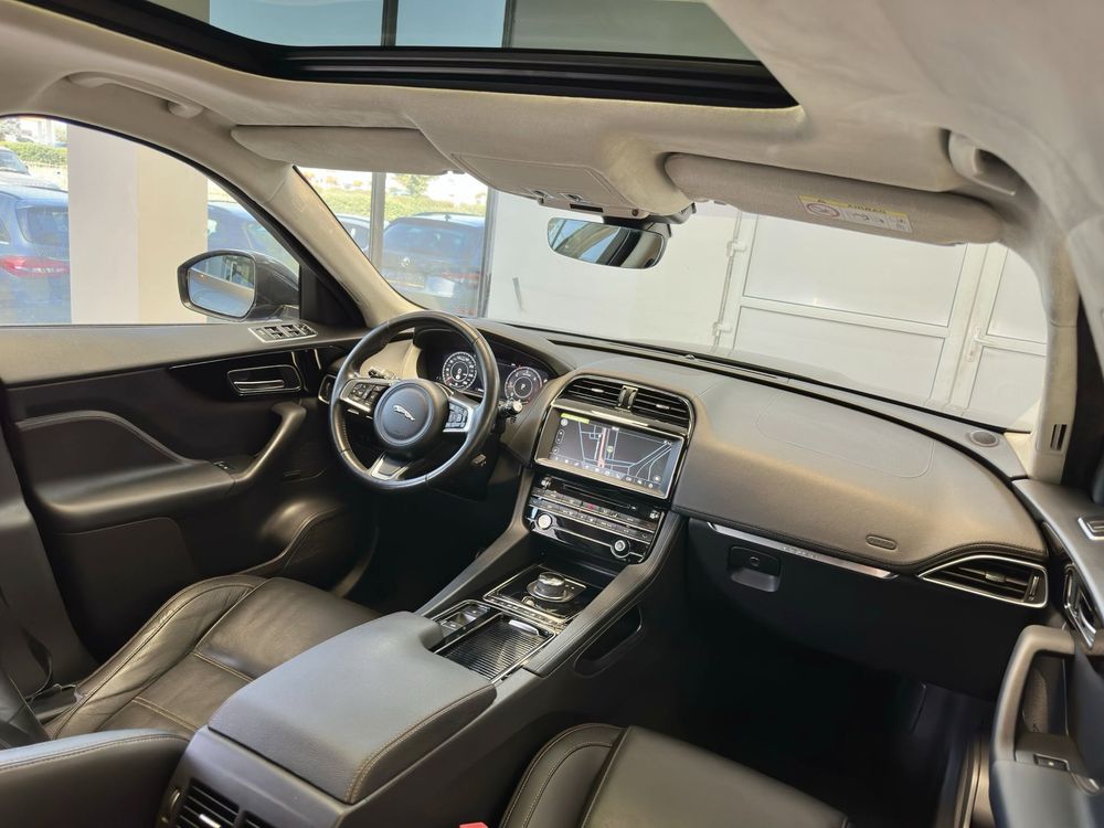 Jaguar F-Pace Suv 2020 Chequered Flag AWD-Panoramic-Virtual Cockpit 4K