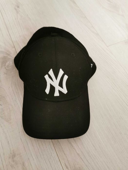 Sapca New Era 70 RON bucata