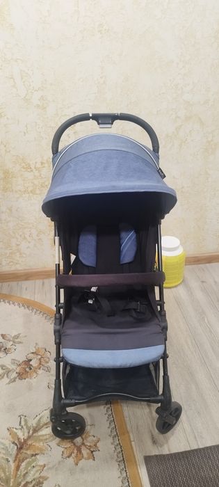 Коляска прогулочная детская лёгкая до 5,5 кг