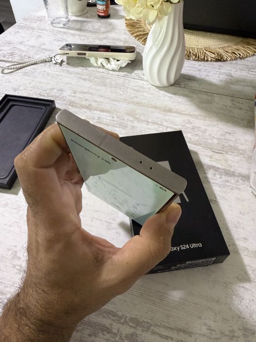 Samsun S24 Ultra 512