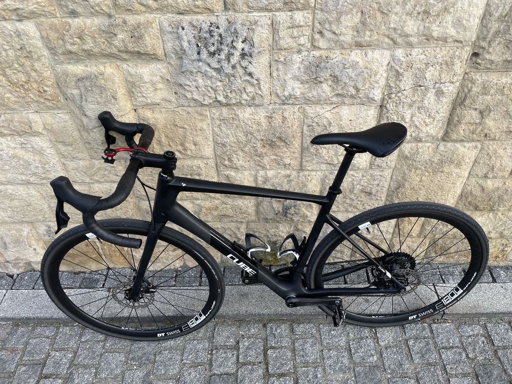 bicicleta, cursiera Cube attain, sram rival axs