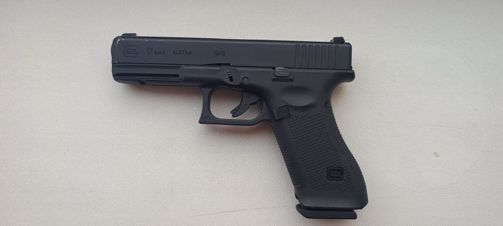 Pistol GLOCK 17 Gen 5