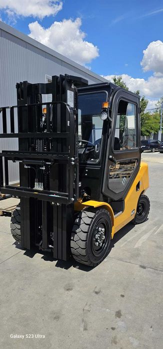 Vindem Stivuitor Diesel, Garantie 36 luni, UN FD35T- motor Mitsubishi