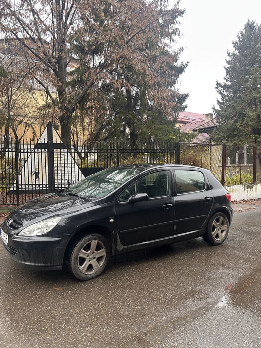 Vand peugeot 307 • Benzină • 2005 • ITP 2026 • În stare bună