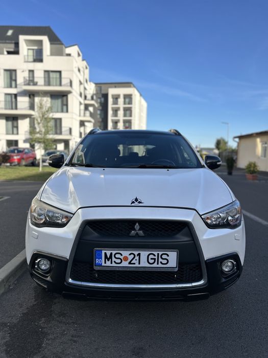 Vând Mitsubishi ASX-diesel