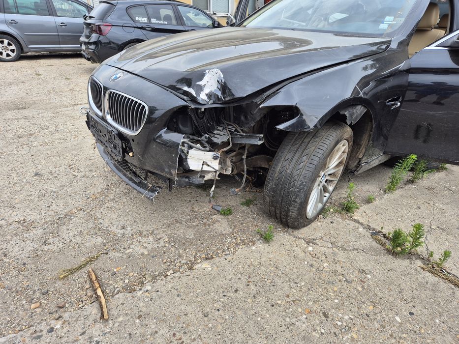 BMW F10 535ix на части