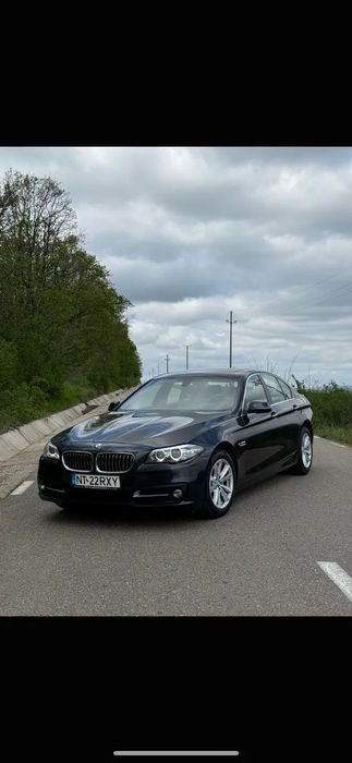 BMW Seria 5 BMW Seria 528iX-Drive