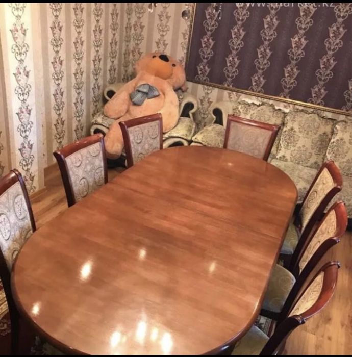 Продам стол