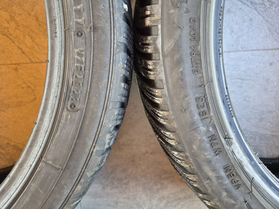 Vând cauciucuri 225/40/18 M+S 2 seturi
