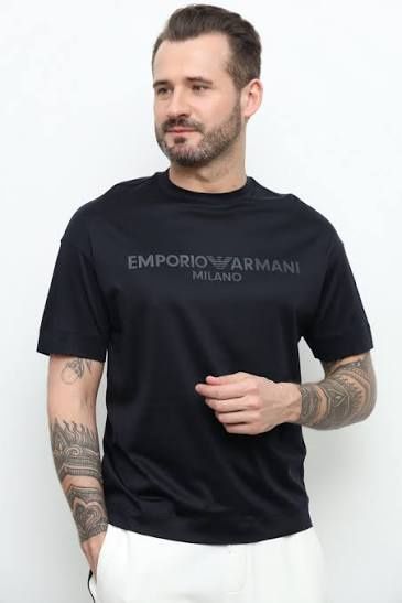 Продам футболки по 5 тысяч оригинал