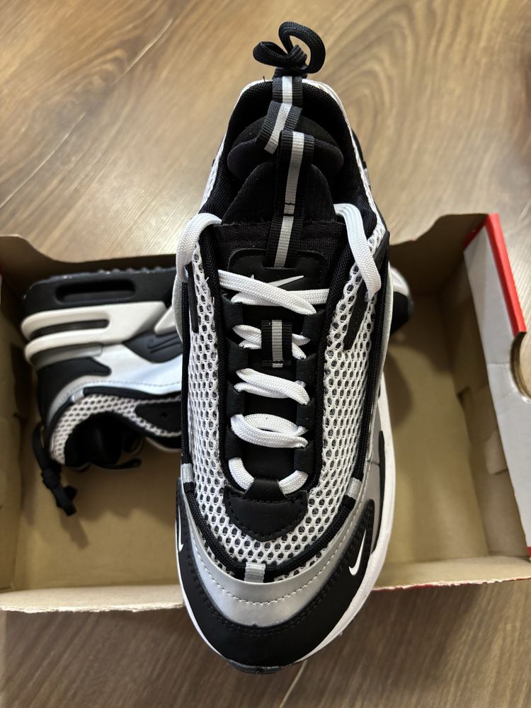 Маратонки Nike Air Max Furyosa