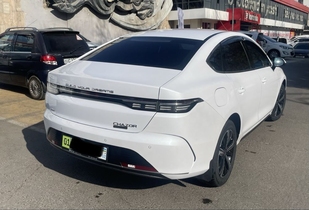 Продается BYD CHAZOR DM-i 2023 года 22000уе