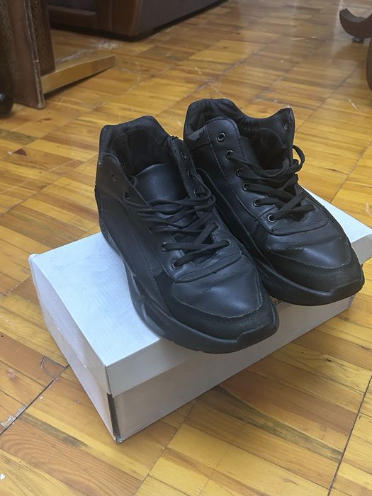 OTG (ONTHEGROUND) Зимняя теплые кроссовки Размер 42