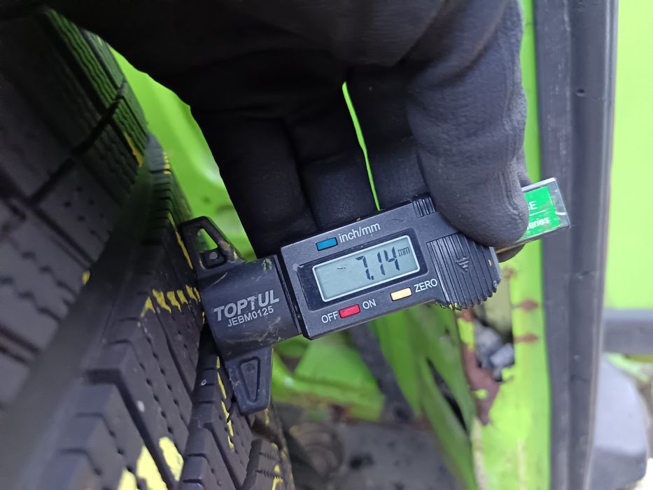 Anvelope MS iarna 275 35 19 hankook 7mm.2015