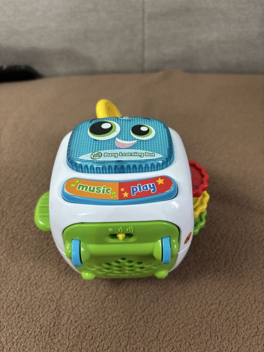 Robotel vorbitor( engleza)