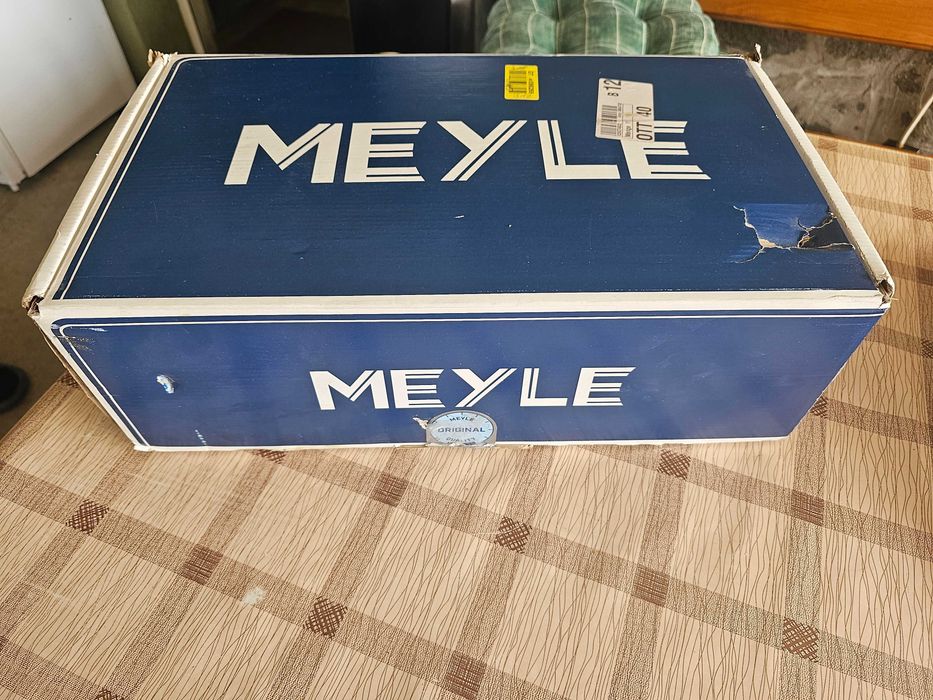 Масло за автоматична скоростна кутия