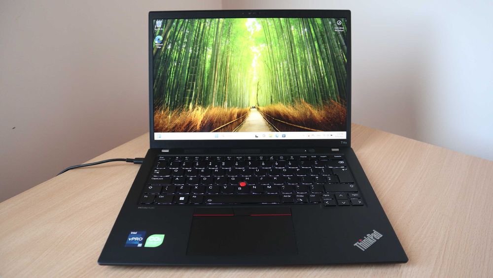 Lenovo ThinkPad T14s 4 Gen / i7 1365U / NVMe 1TB / 32GB