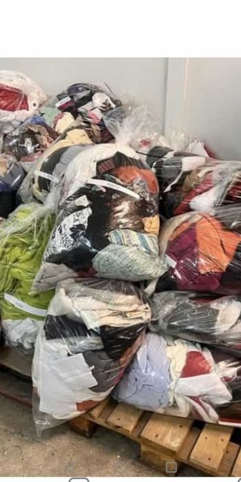 Пролетни дрешки на кг