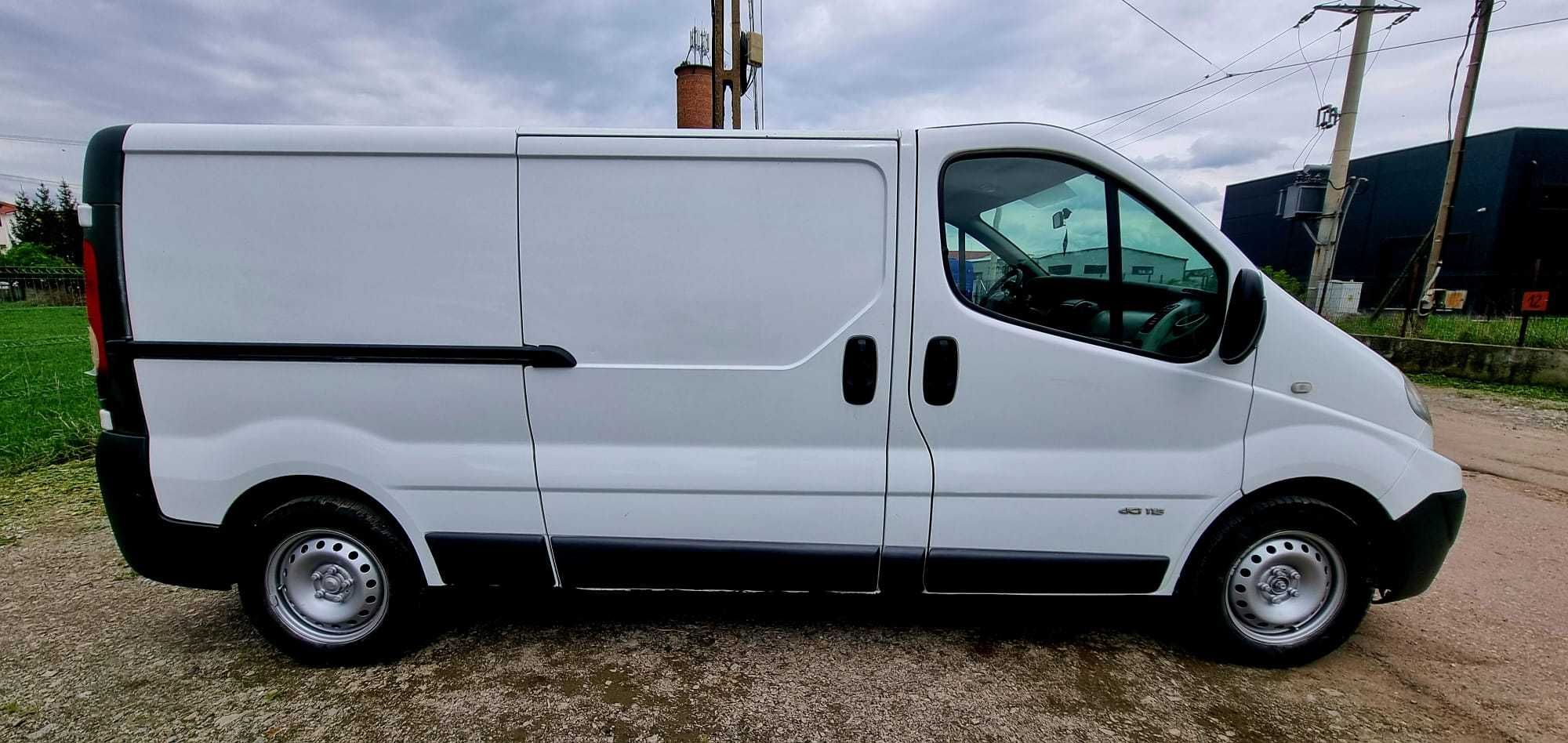 Renault Trafic L2H1 2.0 DCI 115 CP*an 2008*km 150000[Vivaro,Primastar]