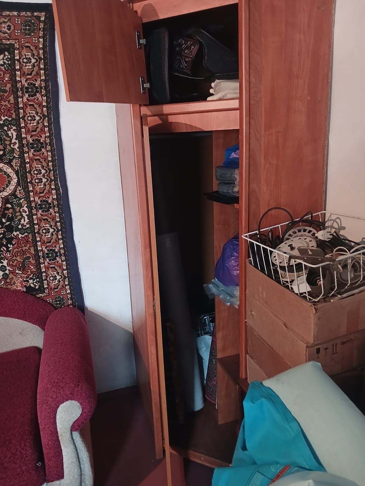Срочно продам шифонер 15000