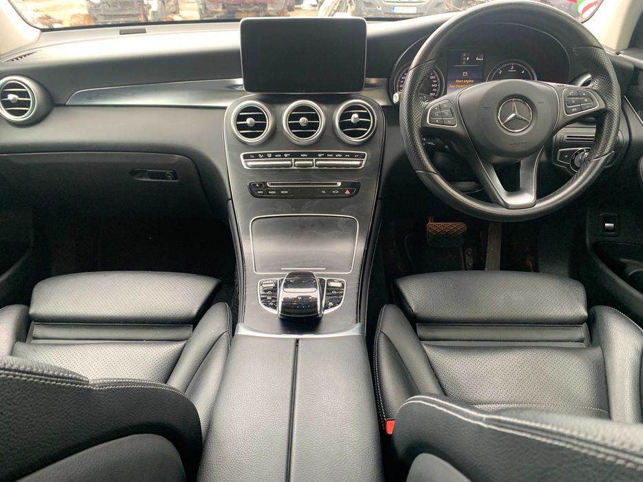 Dezmembrez mercedes glc 250 2.2 euro 5/bara fata glc/capota glc/far/