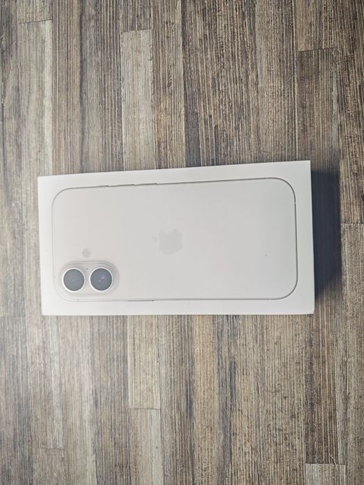 Чисто нов iPhone 17 256 GB White 24 м гаранция