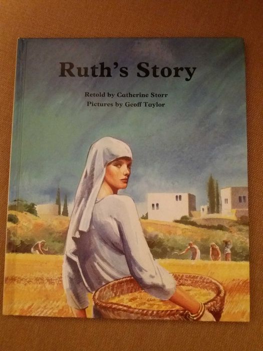 Vand cartea pentru copii "Ruth`s Story"