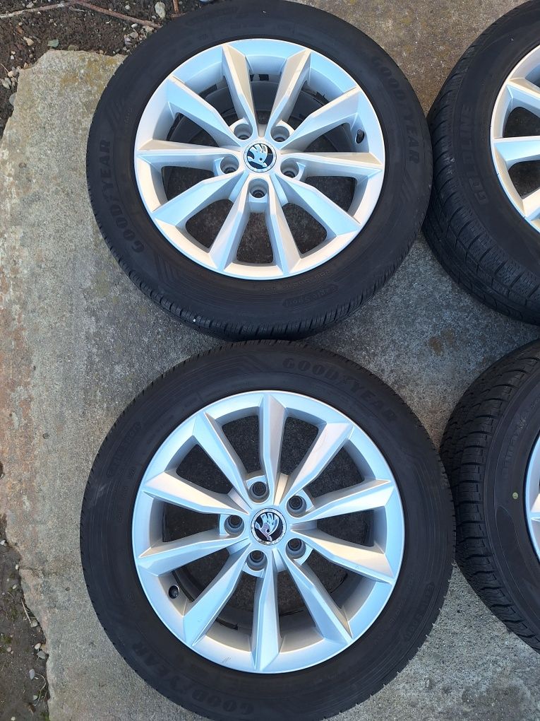 Jante aliaj usor originale Skoda Passat Seat5x112 6J Et 46  16"