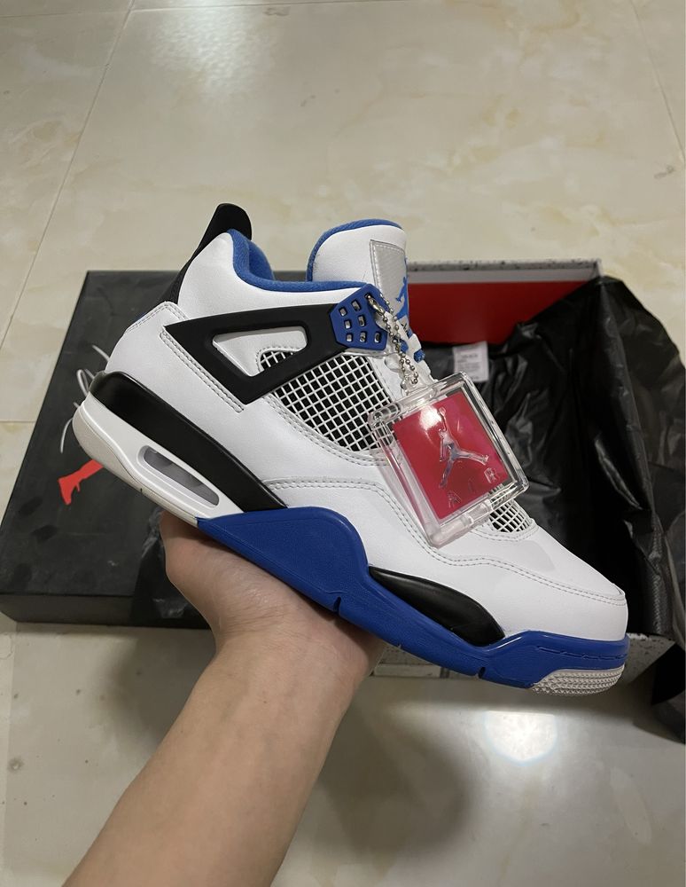 Air Jordan 4 Retro Motorsports