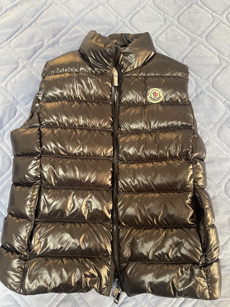 Vesta Moncler Nr.2(M) Originala purtata o singura data