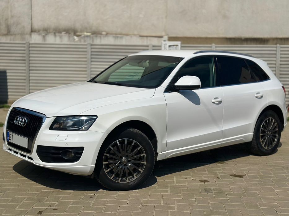 Audi Q5 3.0TDI  QUATTRO S Tronic