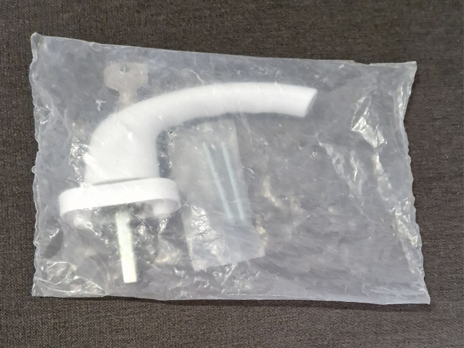 Mâner usa/geam termopan cu cheie