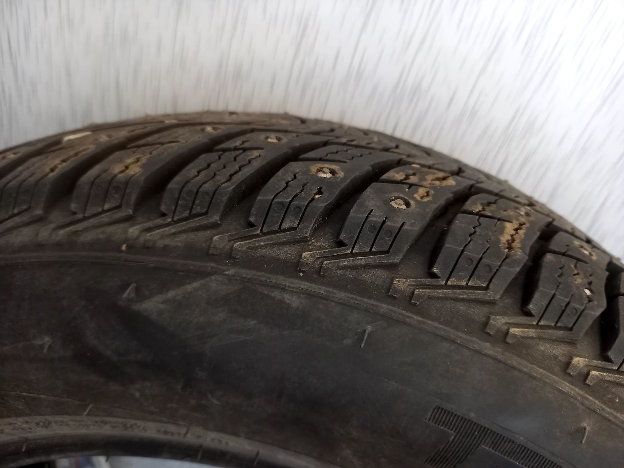 Автошина продается