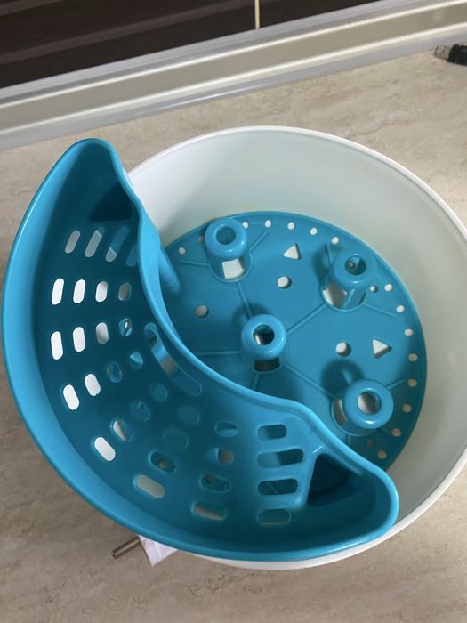 Sterilizator biberoane