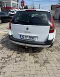 Vand renault megane 2 la super preț castana 
- consum mic