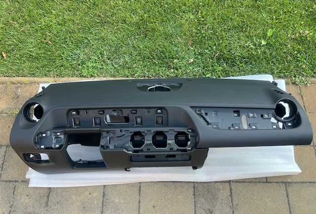 Vand plansa de bord  Mercedes EQA/GLA