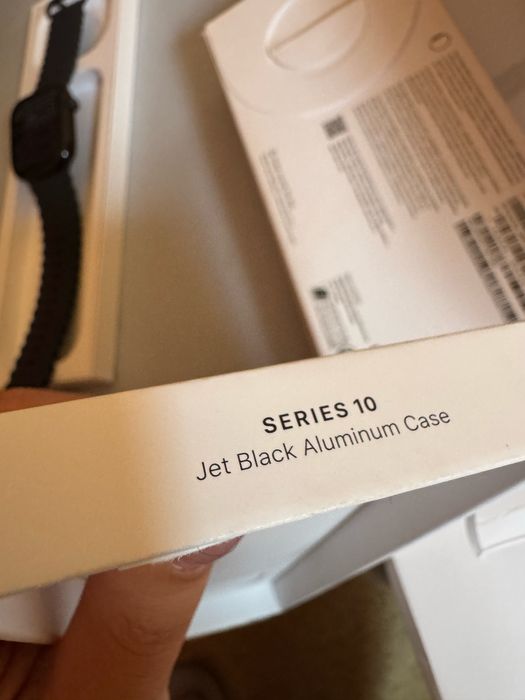 Apple Watch 10 GPS, Jet Black Aluminum Case 46 мм, Black Sport Band