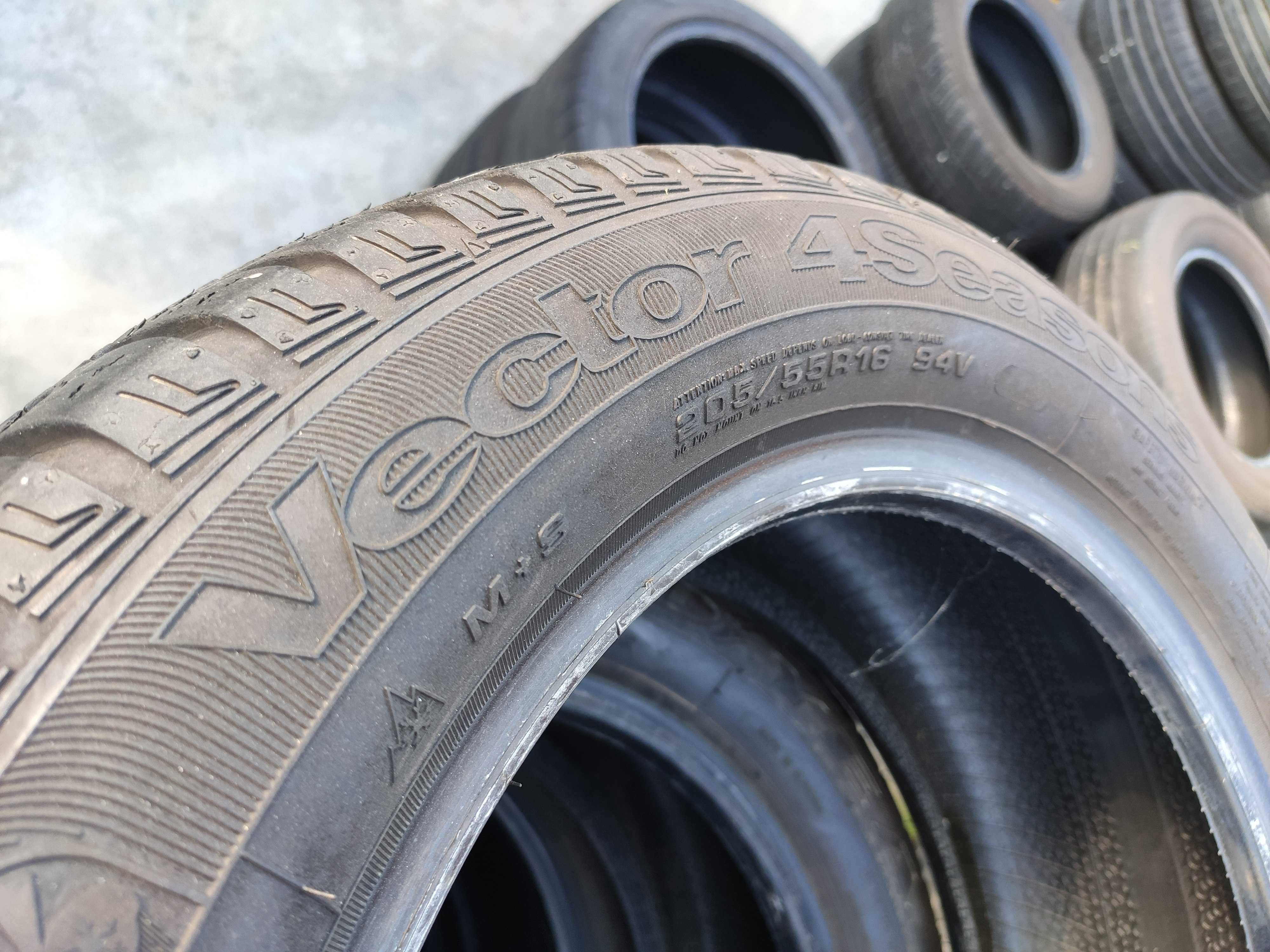 4бр Всесезонни гуми 205 55 16 - Goodyear