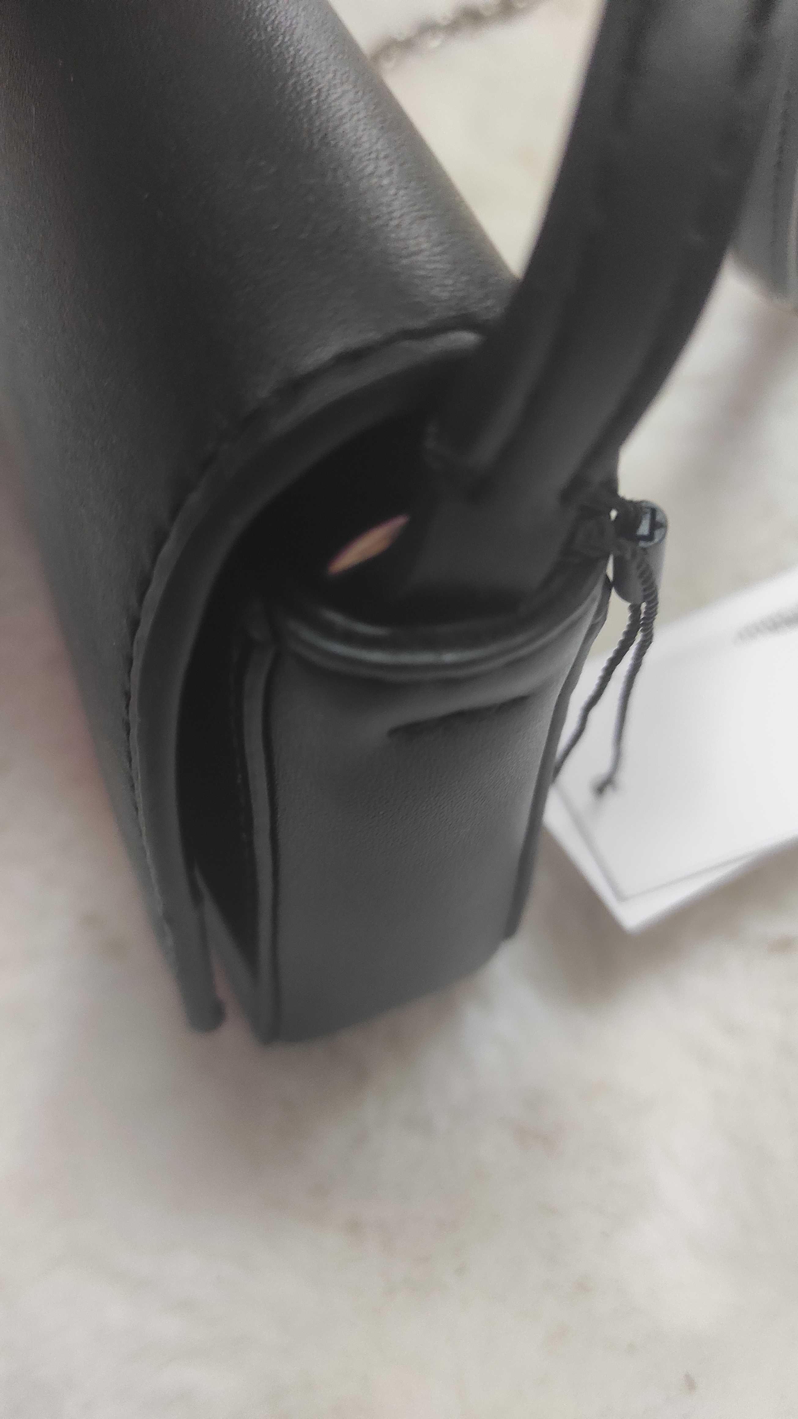 Оригинална чанта Calvin Klein