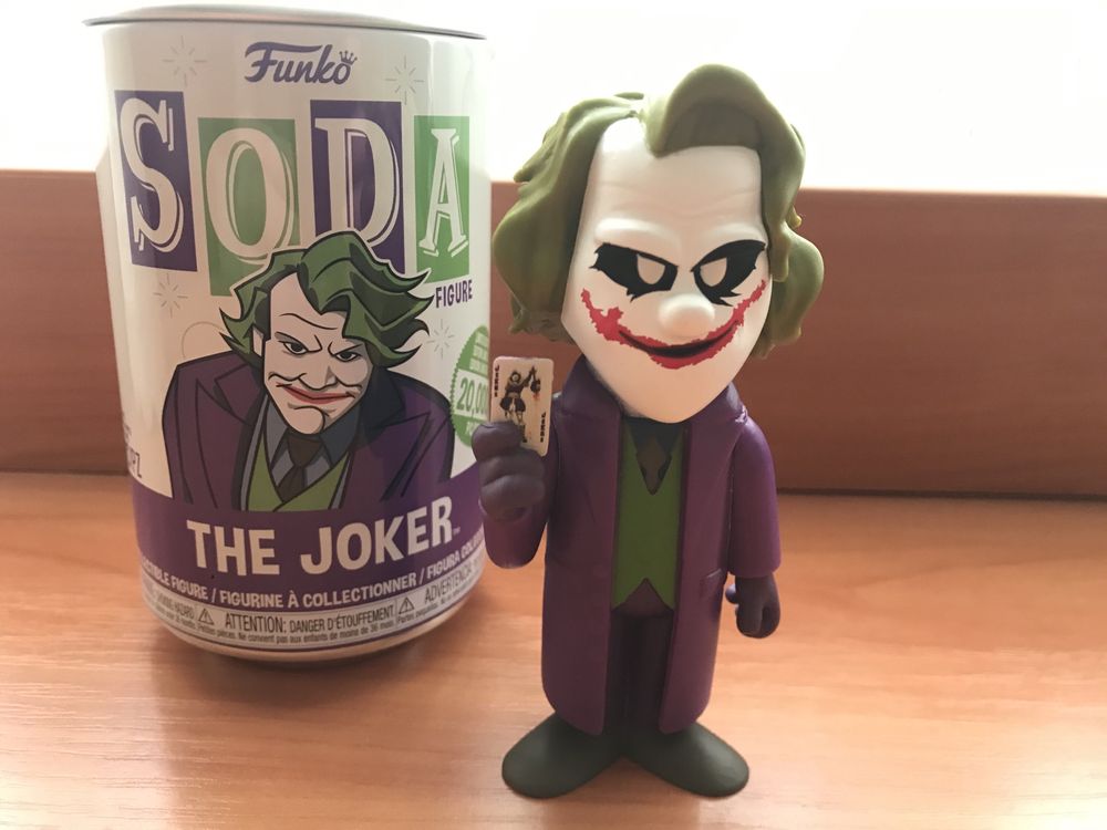Funko Soda : The Joker (Batman The Dark Knight) + Special Limited Pin