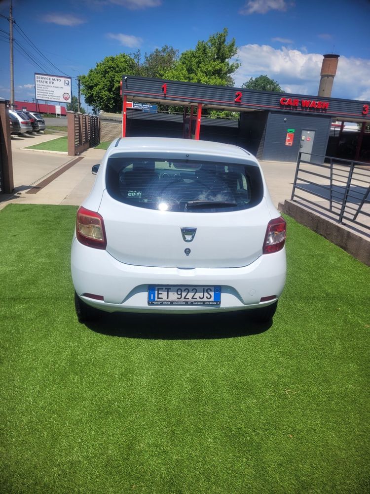 Dacia Nuova Sandero an2014