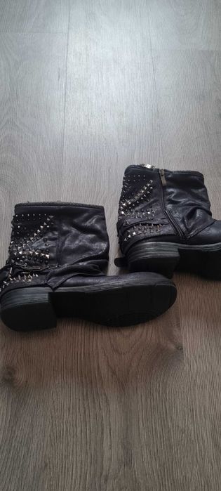 Зимни боти от еко кожа