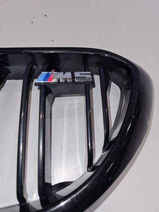 Grila bară stânga fata BMW seria 5 F90 M5 /cod-5118063173 / an-2015+