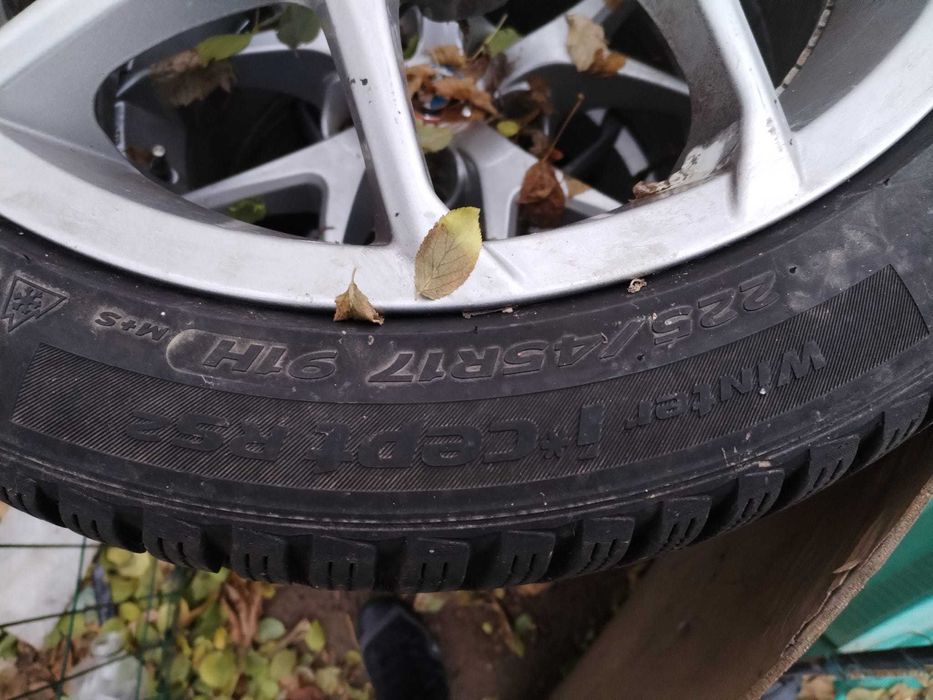 jante si anvelope iarna pentru BMW 225/45/r17