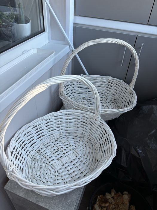 Корзины белые красивые