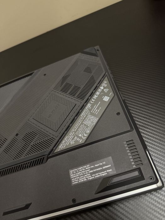 ASUS ROG Strix G16 (G614JV)