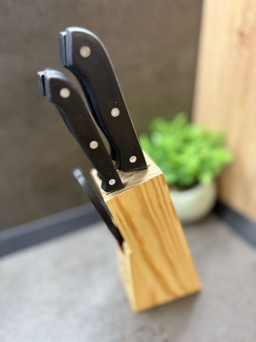 Set cutite GR2507, 7 piese, suport lemn